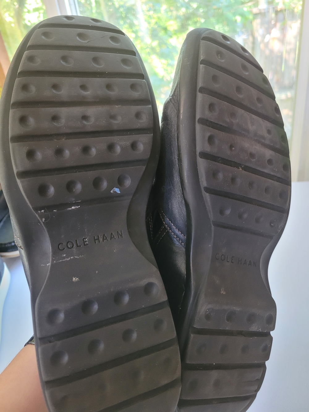 Cole Haan 10.5 Zeno Black Leather Slip-On Loafers with Brown Heel Accent - Picture 7 of 9